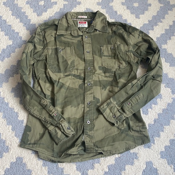 NWOT Men’s button-down wrangler shirt - Picture 1 of 3